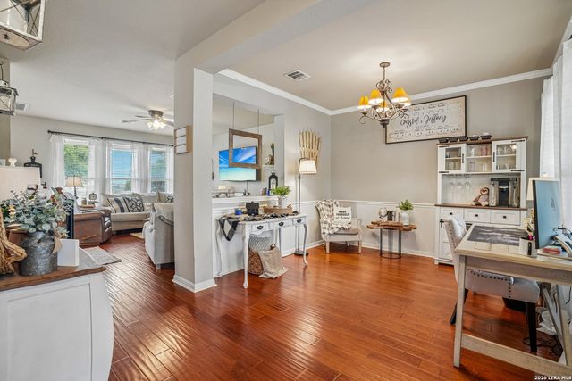 990 OAK PARK, Schertz, TX 78154