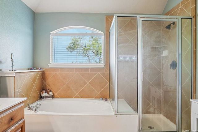 990 OAK PARK, Schertz, TX 78154