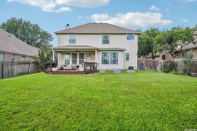 990 OAK PARK, Schertz, TX 78154