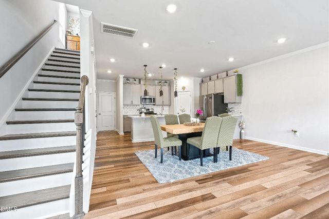 1811 Aspen River Lane, Apex, NC 27502