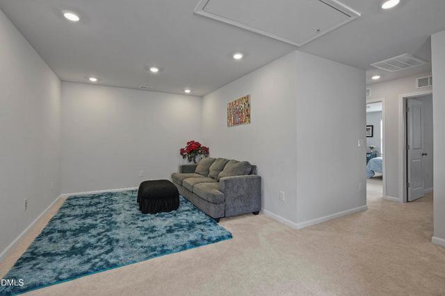 1811 Aspen River Lane, Apex, NC 27502