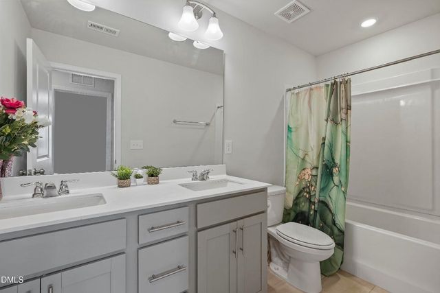 1811 Aspen River Lane, Apex, NC 27502