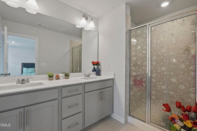 1811 Aspen River Lane, Apex, NC 27502