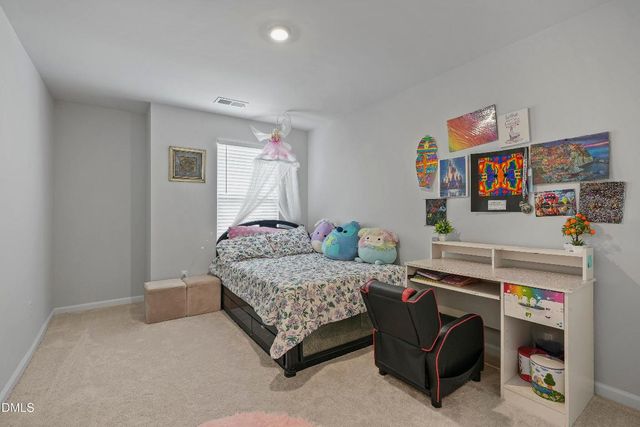 1811 Aspen River Lane, Apex, NC 27502