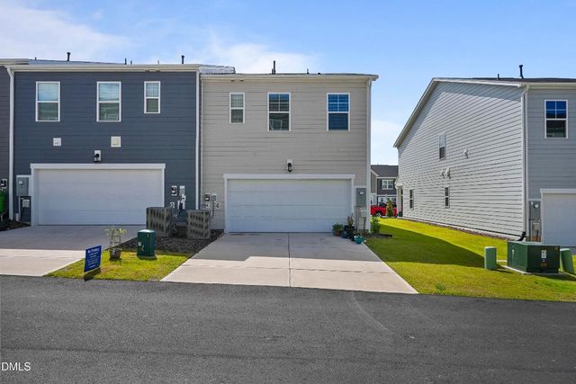 1811 Aspen River Lane, Apex, NC 27502