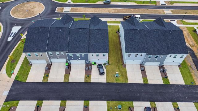 1811 Aspen River Lane, Apex, NC 27502