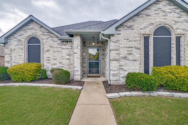 2870 Hampshire Lane, Rockwall, TX 75032