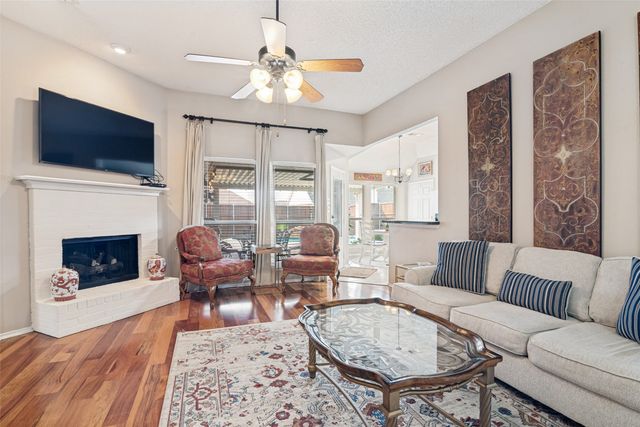 2870 Hampshire Lane, Rockwall, TX 75032