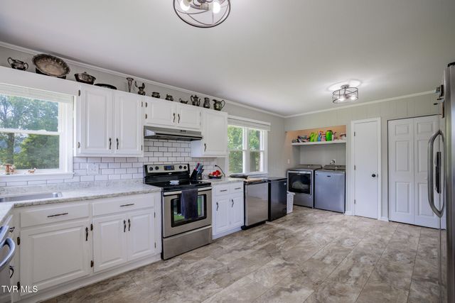 1036 Highway 91, Elizabethton, TN 37643