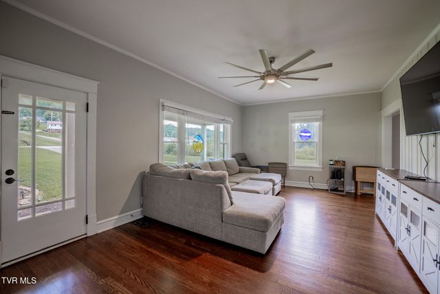 1036 Highway 91, Elizabethton, TN 37643