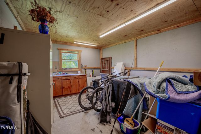 1036 Highway 91, Elizabethton, TN 37643