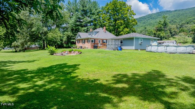 1036 Highway 91, Elizabethton, TN 37643