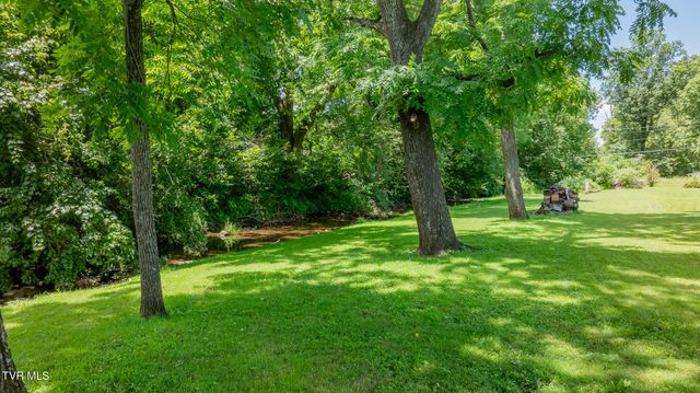 1036 Highway 91, Elizabethton, TN 37643