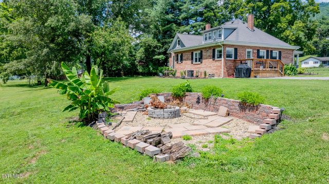 1036 Highway 91, Elizabethton, TN 37643