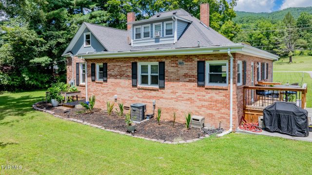 1036 Highway 91, Elizabethton, TN 37643