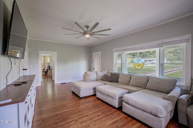 1036 Highway 91, Elizabethton, TN 37643
