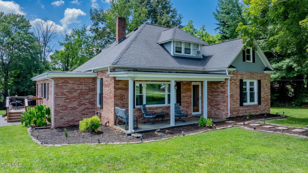 1036 Highway 91, Elizabethton, TN 37643