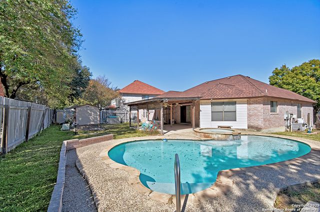 14307 Cougar, San Antonio, TX 78230