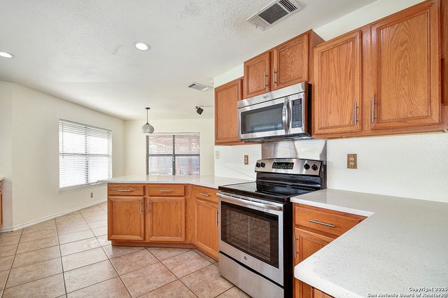 14307 Cougar, San Antonio, TX 78230