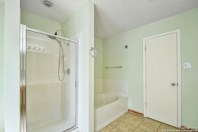 14307 Cougar, San Antonio, TX 78230