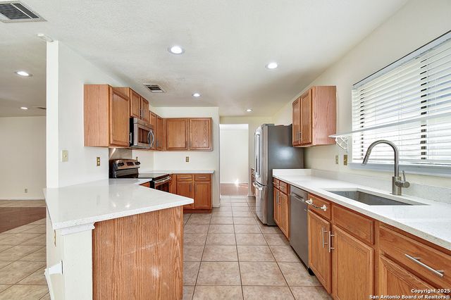 14307 Cougar, San Antonio, TX 78230