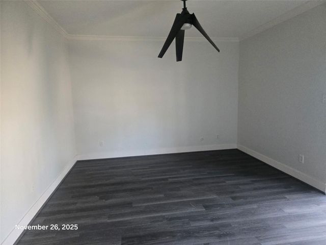 11711 Memorial Drive 52, Houston, TX 77024