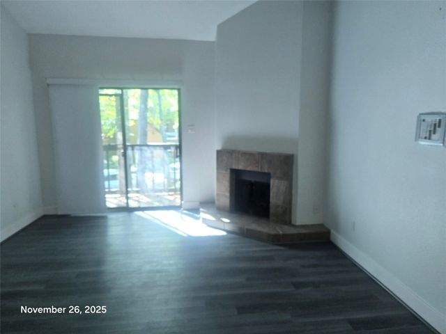 11711 Memorial Drive 52, Houston, TX 77024