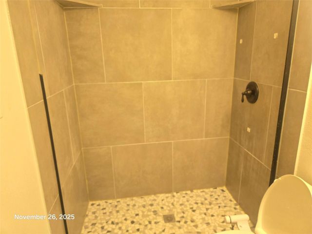 11711 Memorial Drive 52, Houston, TX 77024