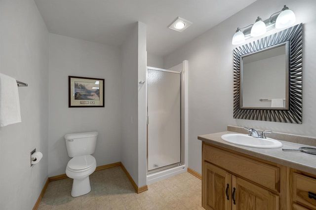 3670 COPPER OAK CIRCLE, Green Bay, WI 54313