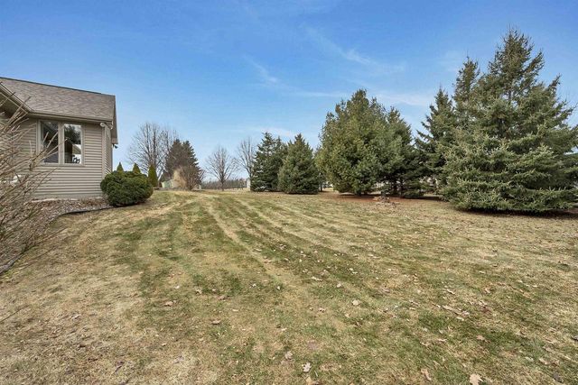 3670 COPPER OAK CIRCLE, Green Bay, WI 54313