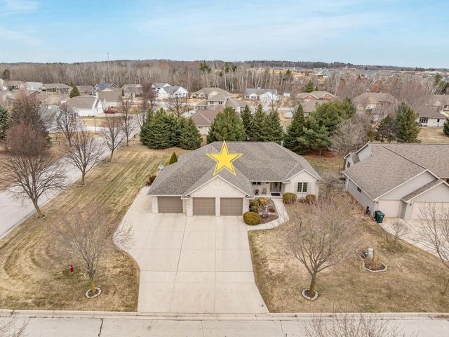 3670 COPPER OAK CIRCLE, Green Bay, WI 54313