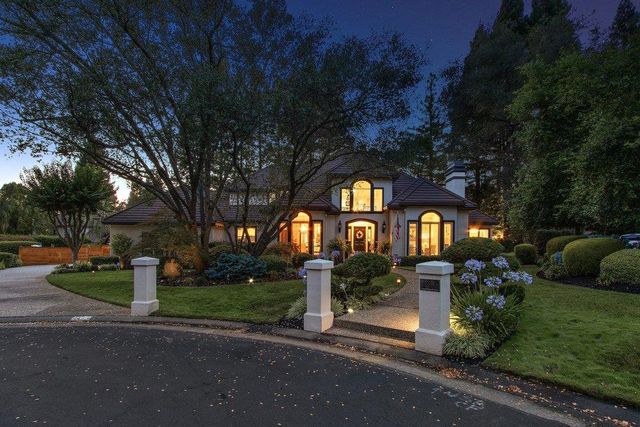 8334 Shilling Ct, Granite Bay, CA 95746
