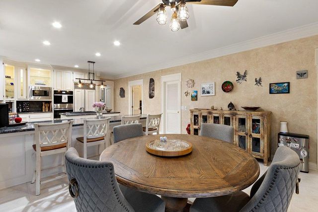 8334 Shilling Ct, Granite Bay, CA 95746