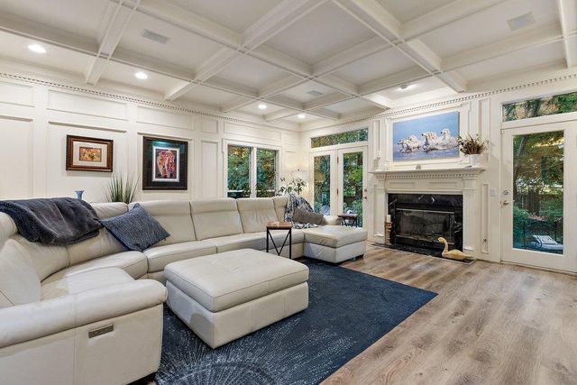 8334 Shilling Ct, Granite Bay, CA 95746