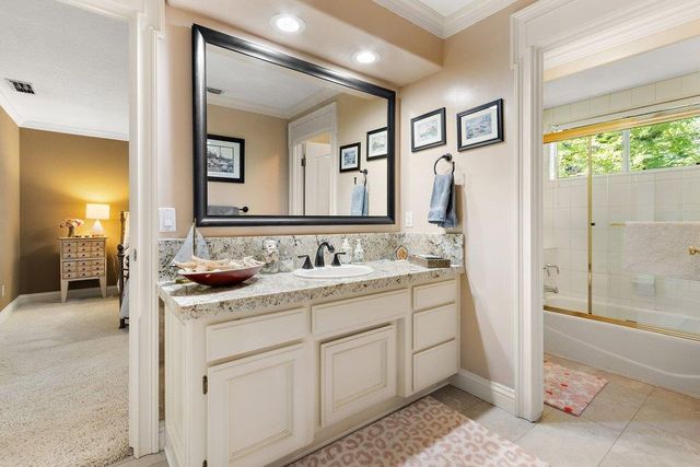 8334 Shilling Ct, Granite Bay, CA 95746