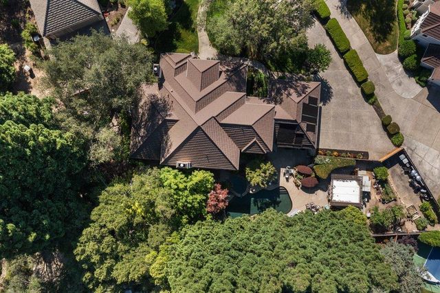 8334 Shilling Ct, Granite Bay, CA 95746