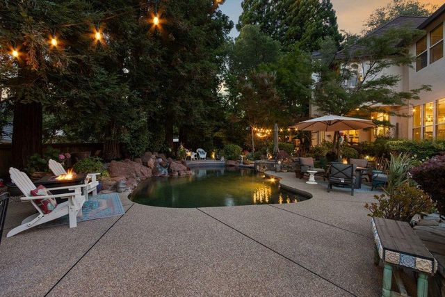 8334 Shilling Ct, Granite Bay, CA 95746