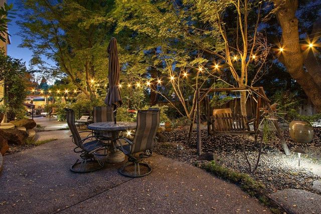 8334 Shilling Ct, Granite Bay, CA 95746