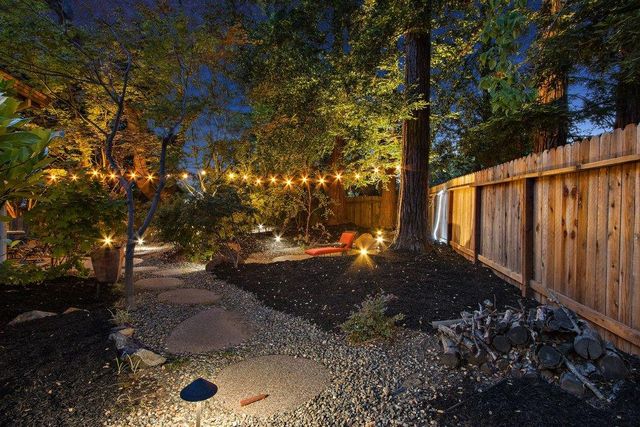 8334 Shilling Ct, Granite Bay, CA 95746