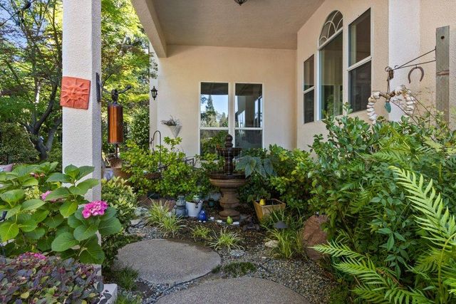 8334 Shilling Ct, Granite Bay, CA 95746