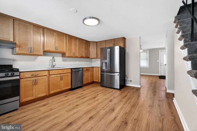 7860 SAINT CLAIRE LN, Baltimore, MD 21222
