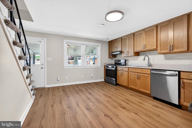 7860 SAINT CLAIRE LN, Baltimore, MD 21222