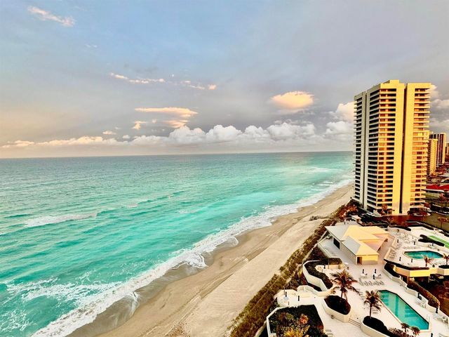 5540 N Ocean Drive 14b, Singer Island, FL 33404