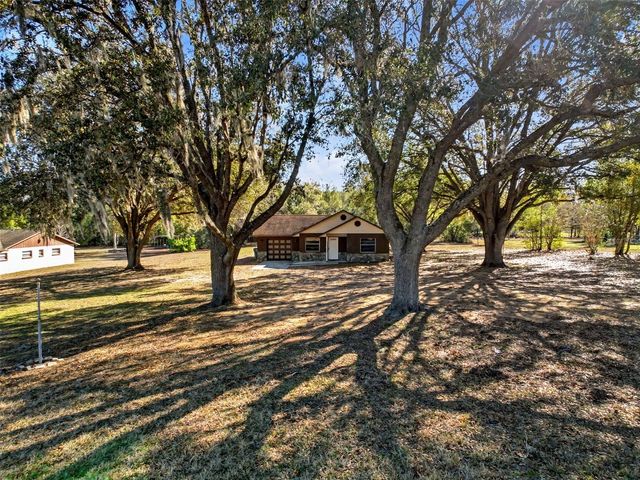 6070 HONEYSUCKLE LANE, Brooksville, FL 34602