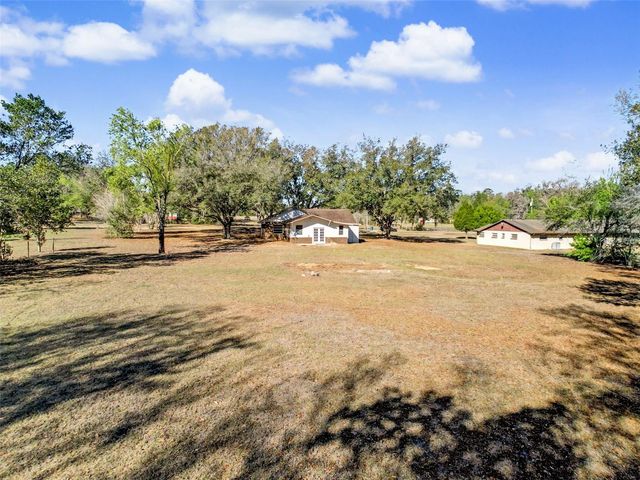 6070 HONEYSUCKLE LANE, Brooksville, FL 34602