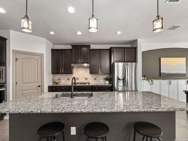 13607 Patronus Way, San Antonio, TX 78245