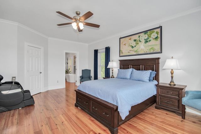 75 Pine Grove Ln., Georgetown, SC 29440