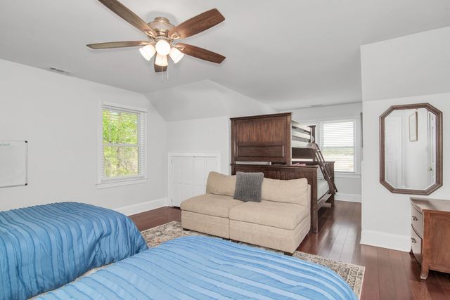 75 Pine Grove Ln., Georgetown, SC 29440