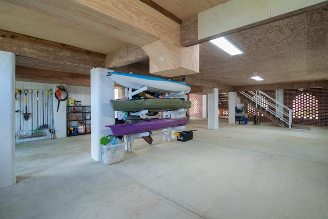 75 Pine Grove Ln., Georgetown, SC 29440