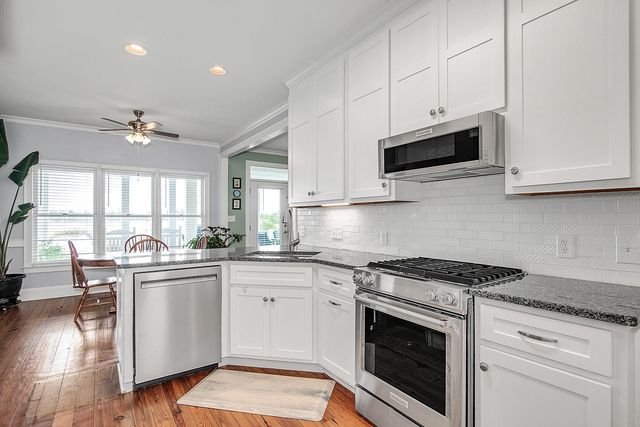 75 Pine Grove Ln., Georgetown, SC 29440